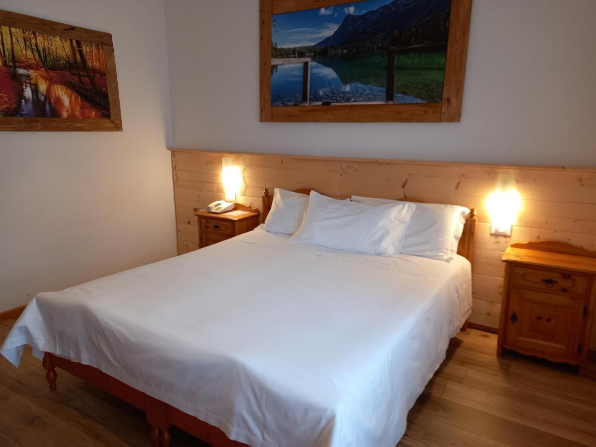 Albergo Scoiattolo Falcade Bagian luar foto