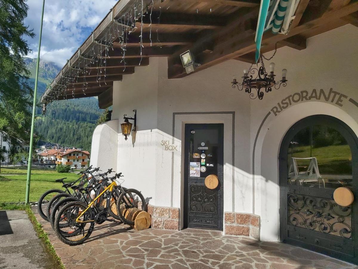 Albergo Scoiattolo Falcade Bagian luar foto
