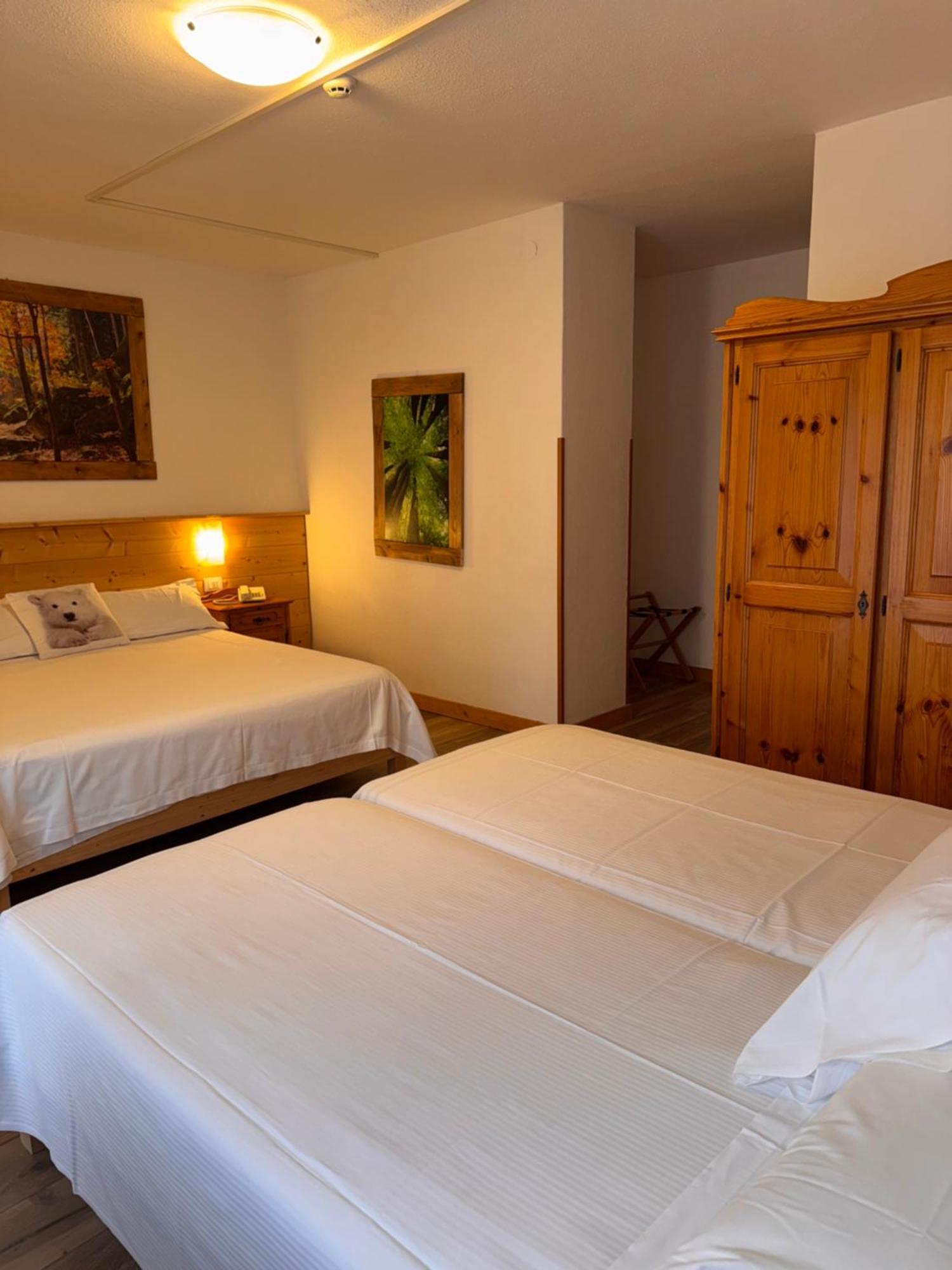 Albergo Scoiattolo Falcade Bagian luar foto
